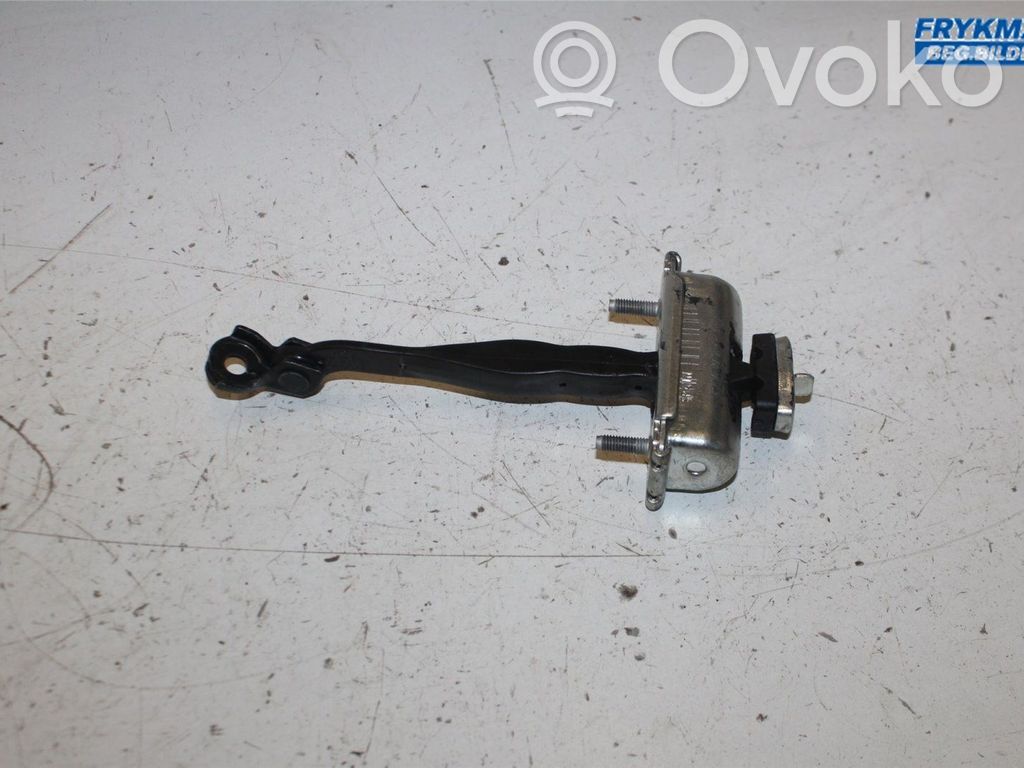 Ford Kuga II Etuoven pidätin 