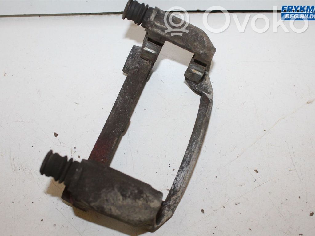 Nissan Juke I F15 Bremszange hinten 