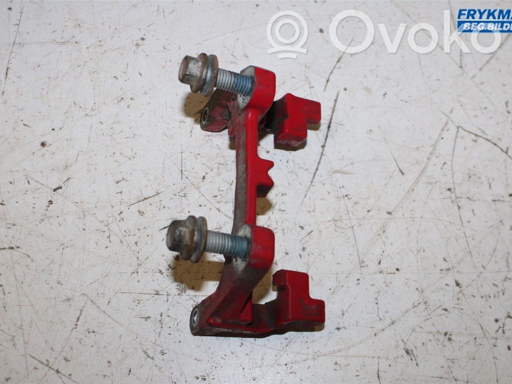 Brake caliper pad carrier rear   5181352