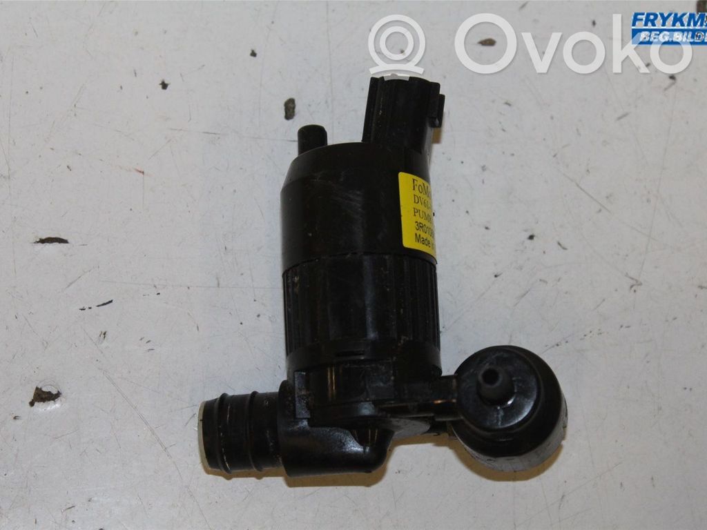 Ford Mondeo MK V Windscreen/windshield washer pump 