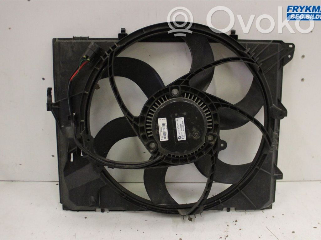 BMW 3 E90 E91 Elektrisks radiatoru ventilators 