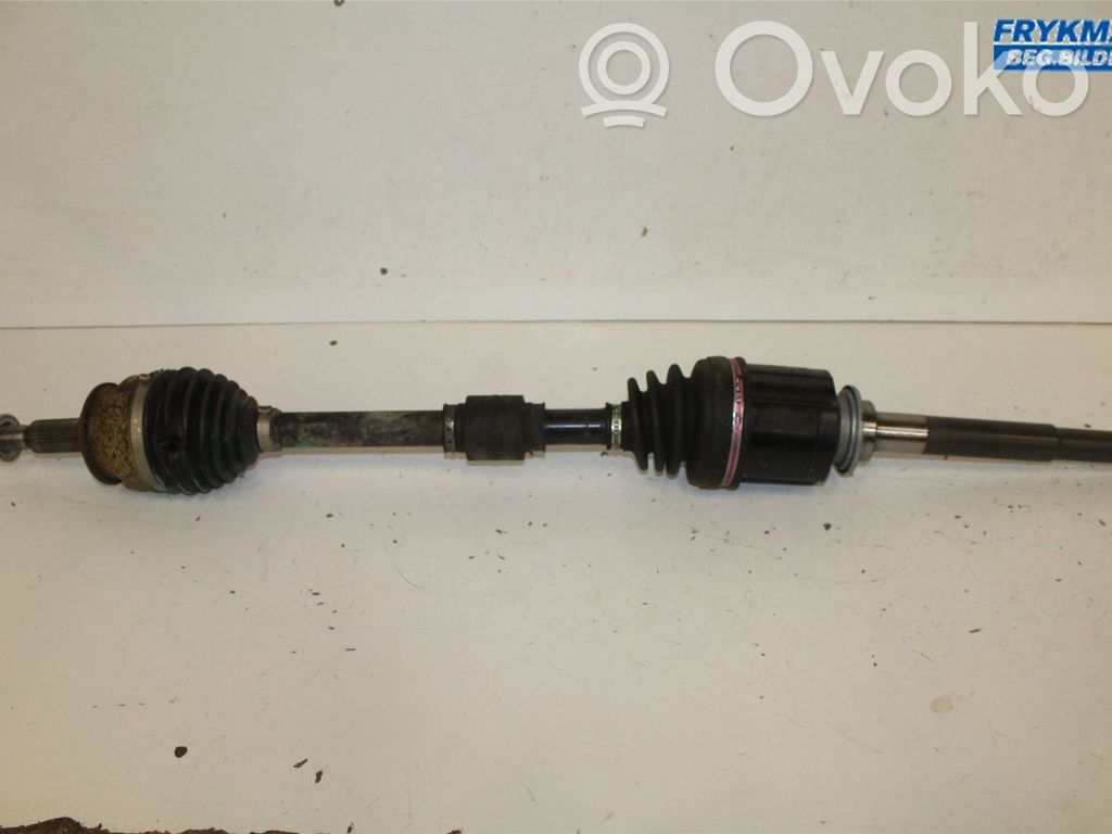 Eje de transmisión delantero   3815A682