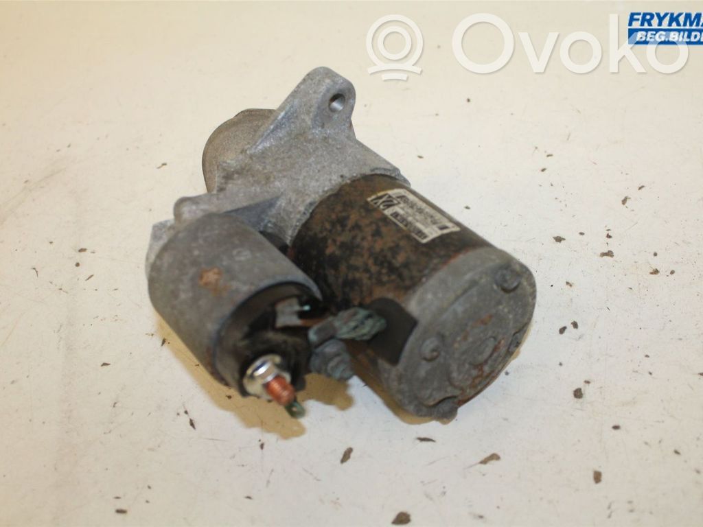 Suzuki Swift II Starter motor 