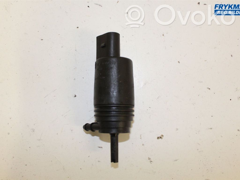 Windscreen/windshield washer pump   67128362154