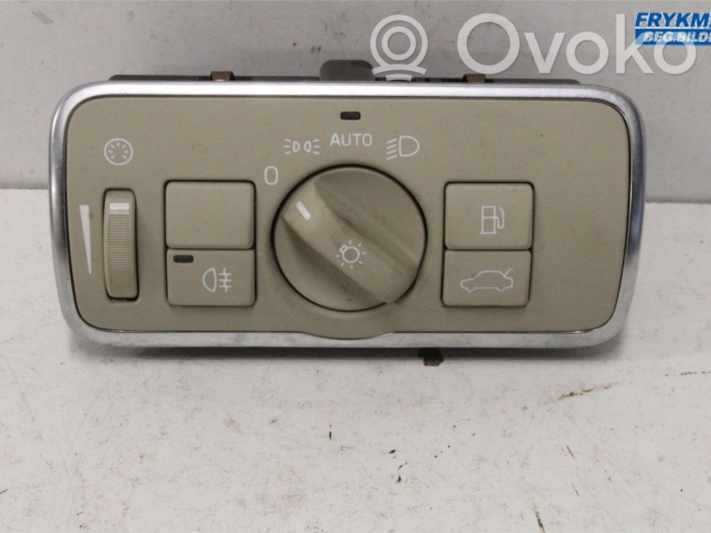 Volvo XC60 Light switch 