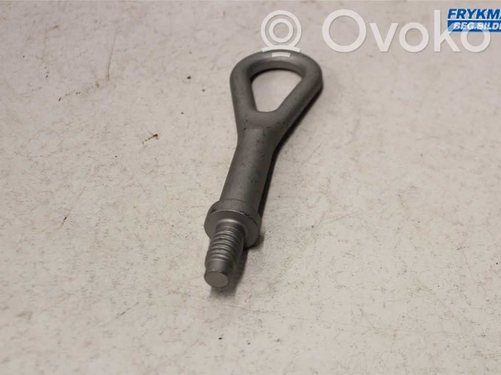 Ford Kuga II Towing hook eye 