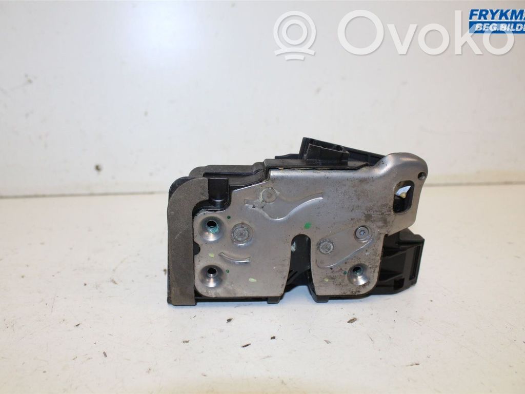 Opel Astra K Cerradura de puerta delantera 