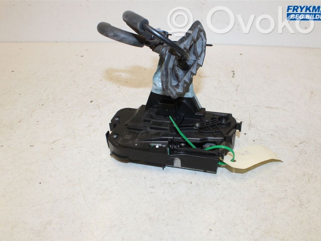 Ford Focus Rear door lock 