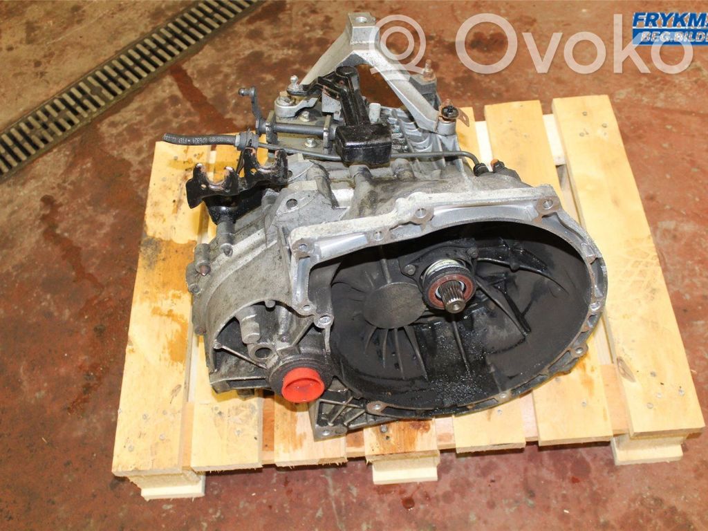 Volvo C30 Manualna 5-biegowa skrzynia biegów 