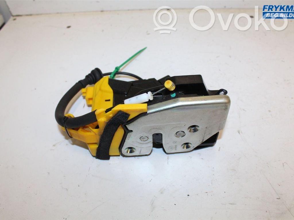 KIA Ceed Front door lock 