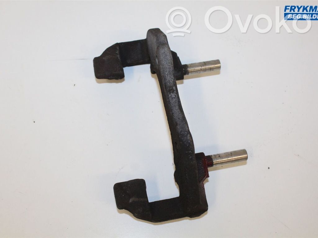 Ford Focus Оковки тормозных колодок (перед) 