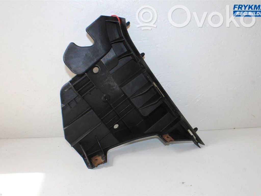 Volvo V70 Front bumper mounting bracket 