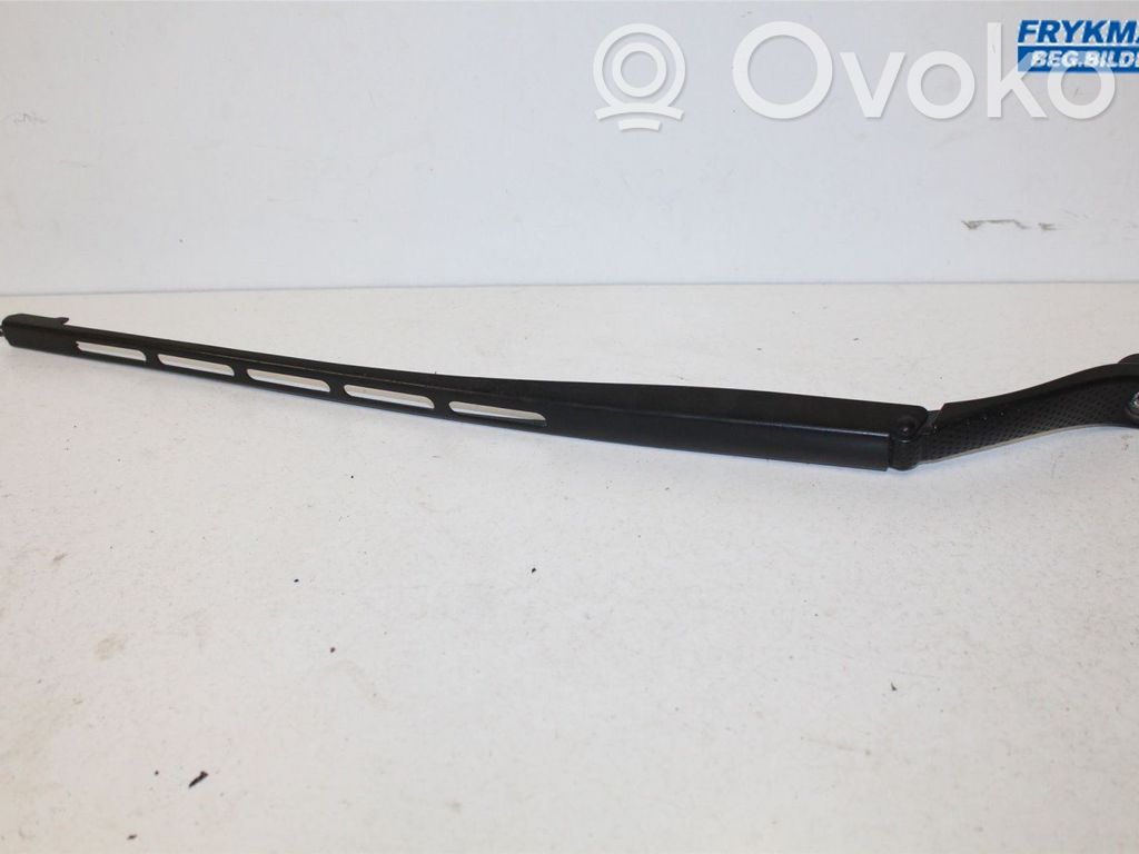 Citroen C5 Front wiper blade arm 