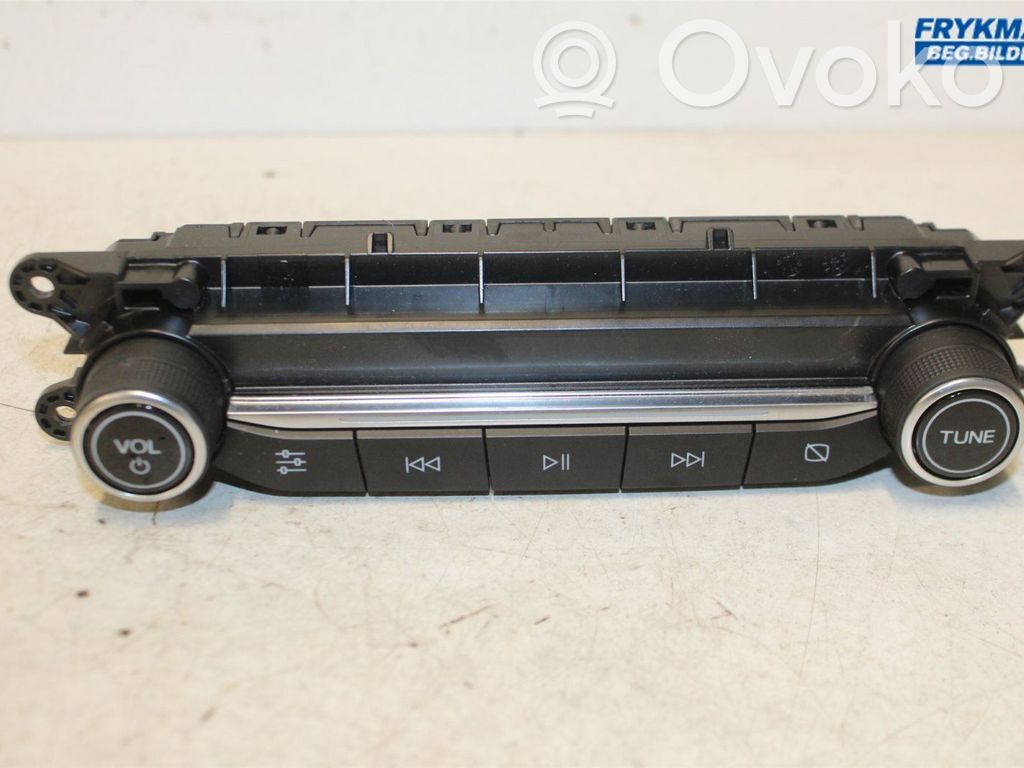 Ford Focus Unidad delantera de radio/CD/DVD/GPS 