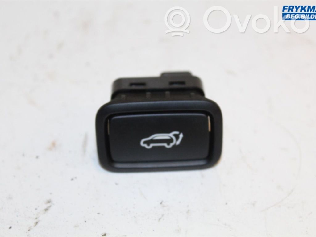 KIA Ceed Botón interruptor de maletero abierto 
