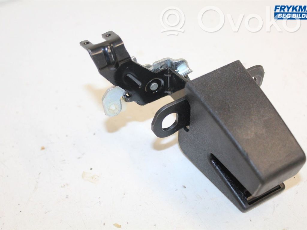 Volkswagen Caddy Rear door lock 