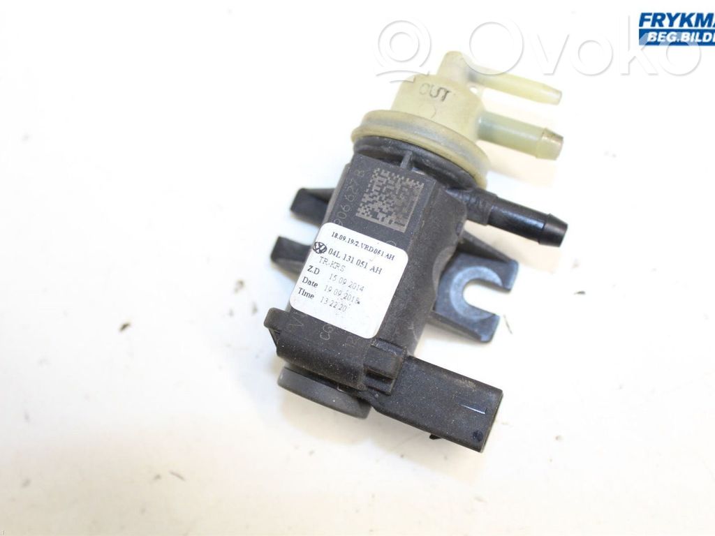 Volkswagen Caddy Vacuum valve 