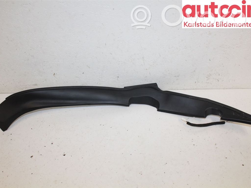 Subaru Outback (BT) Moldura de la puerta trasera 