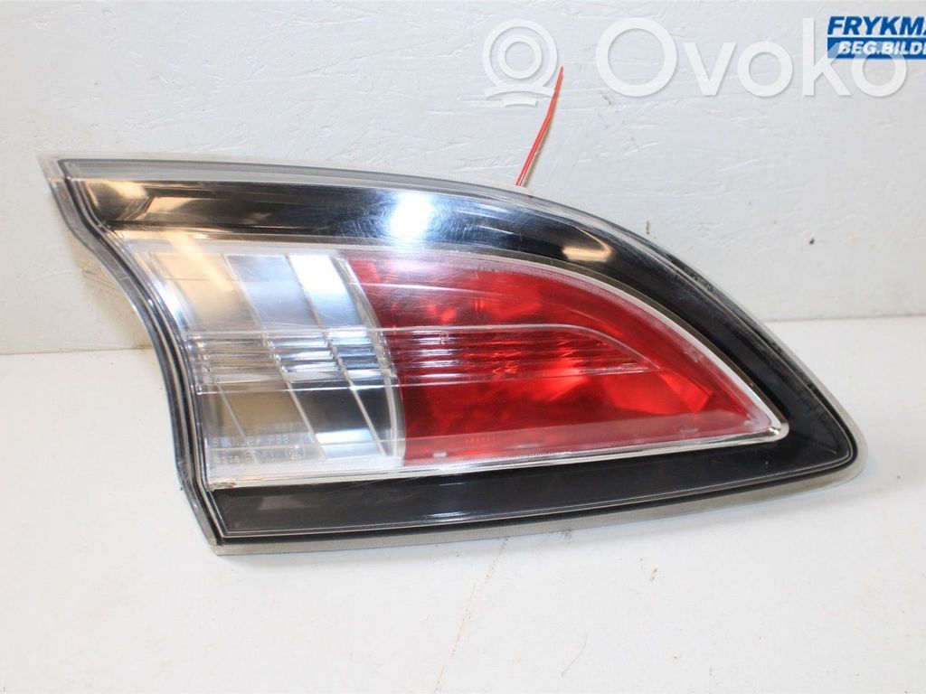 Mazda 3 II Takaluukun takavalot 