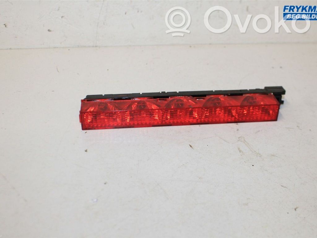 Ford Focus Third/center stoplight 