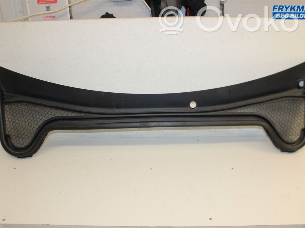 Ford Focus Wiper trim 