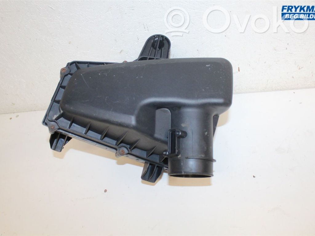 Ford Mondeo MK IV Air filter box 