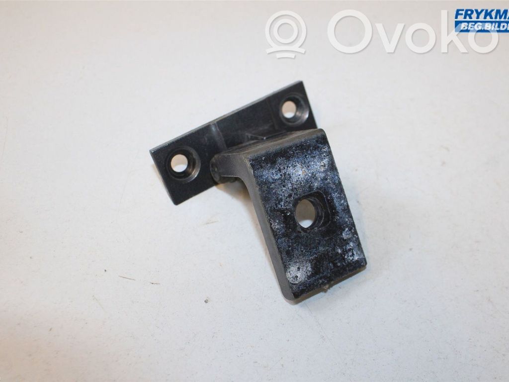 BMW X5 E70 Front door upper hinge 
