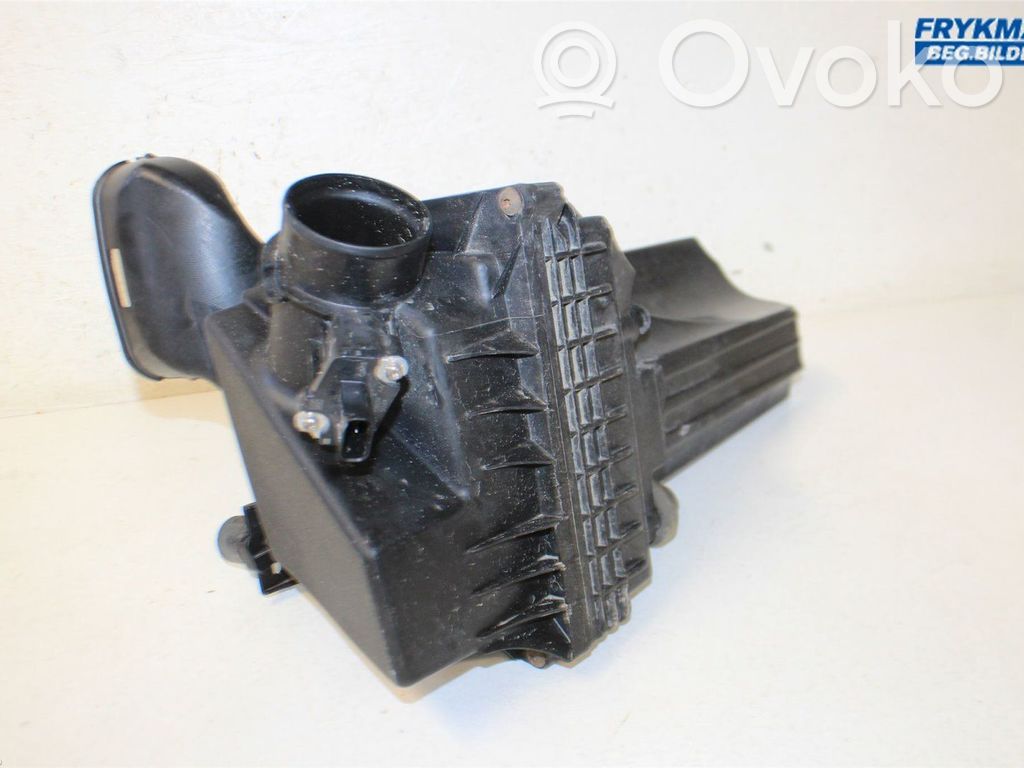 Ford Fiesta Air filter box 