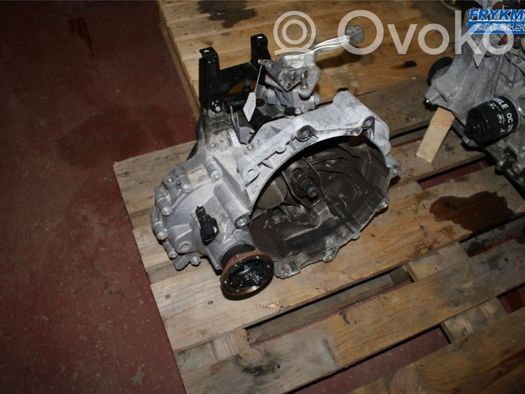 Skoda Roomster (5J) Scatola del cambio manuale a 5 velocità 