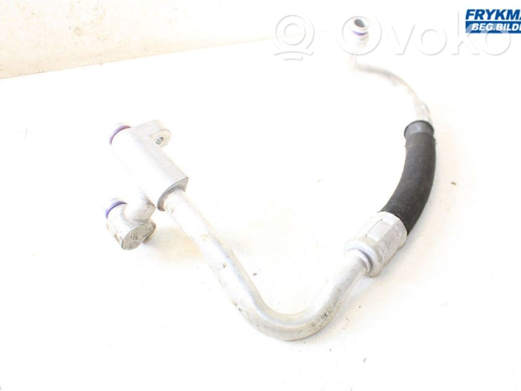 Ilmastointilaitteen putki (A/C)   5QE816018,5QE816018,5QE816018