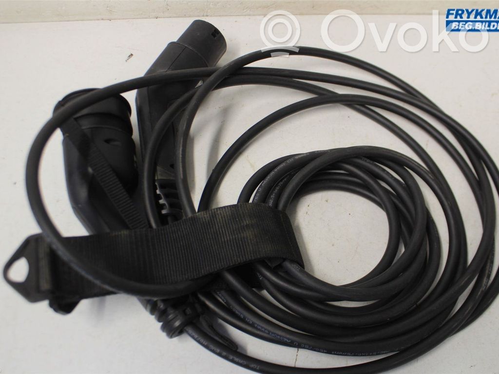 KIA Xceed Electric car charging cable 