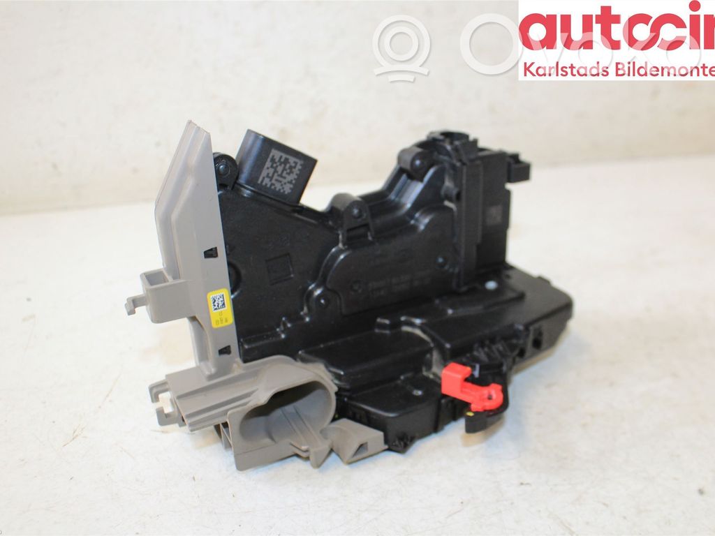 KIA Ceed Front door lock 