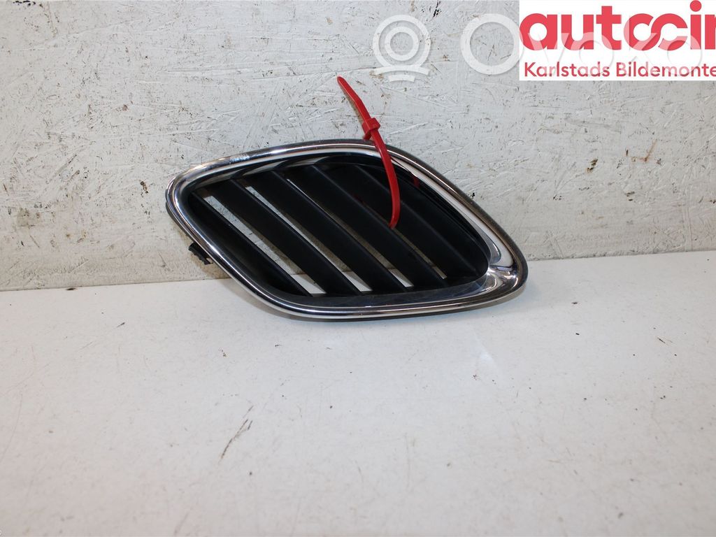 Saab 9-3 Ver2 Front bumper lower grill 