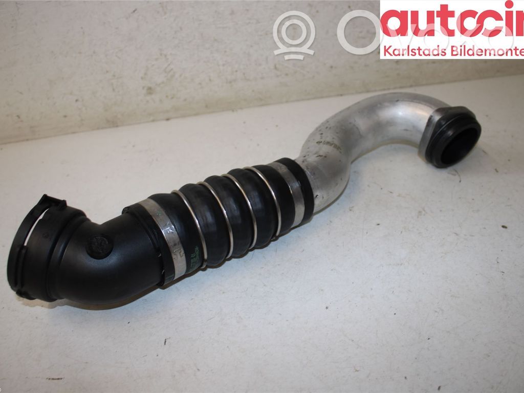Intercooler hose/pipe   11617808414