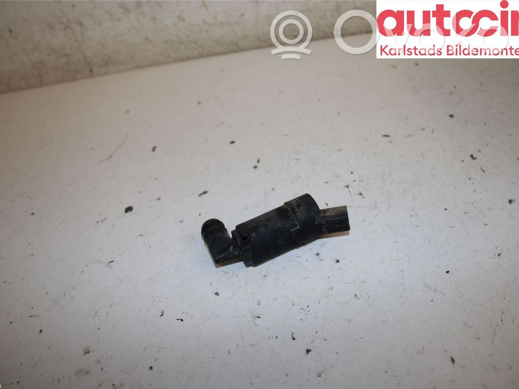 Ford Transit Custom Windscreen/windshield washer pump 