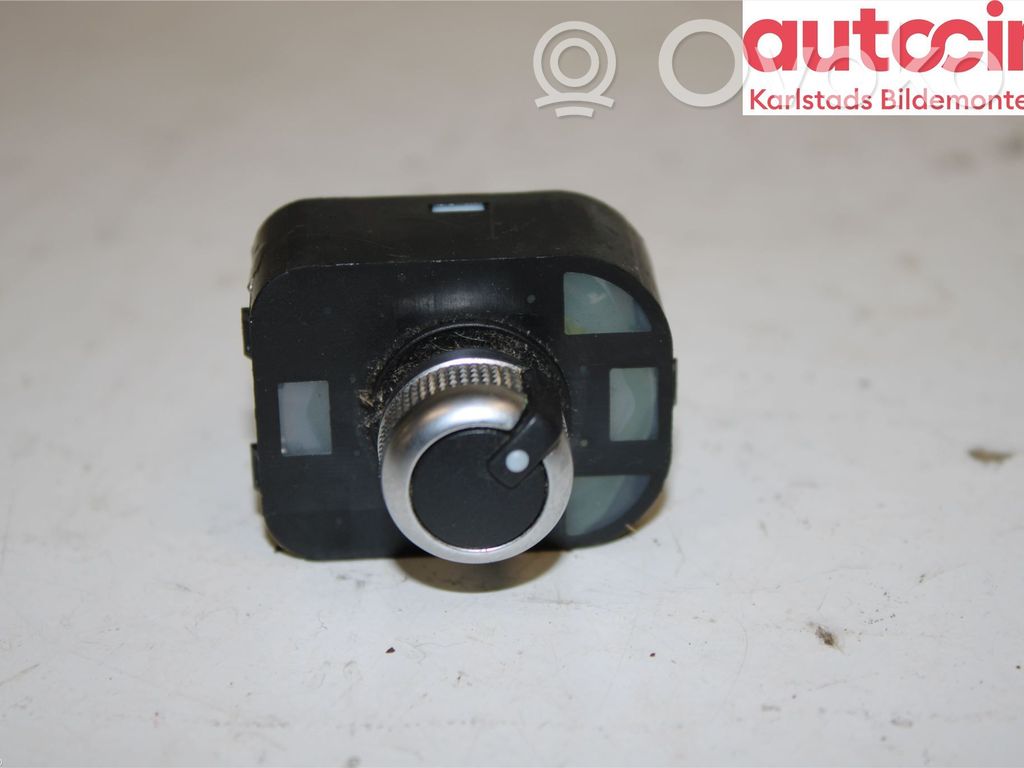 Wing mirror switch   8V0959565D,8V0959565D,8V0959565D