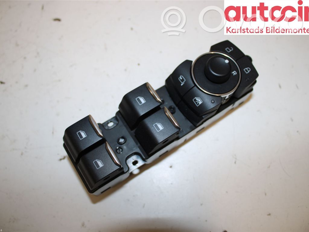 Ford Focus Electric window control switch 