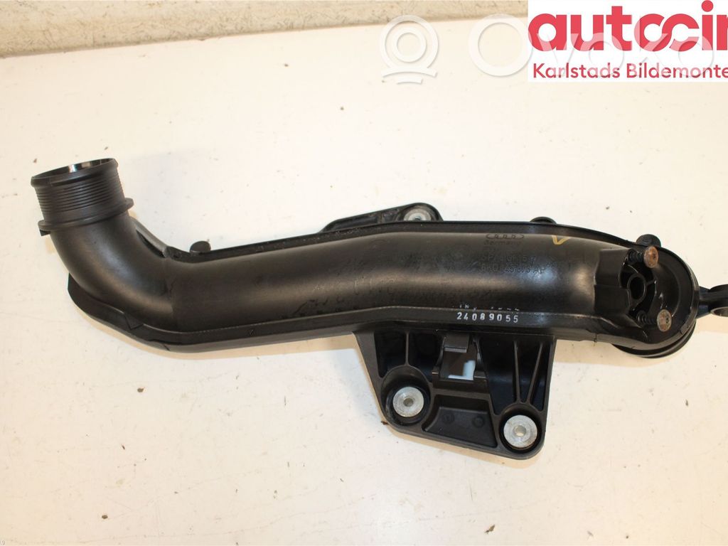 Audi A4 S4 B8 8K Furtun/conductă intercooler 
