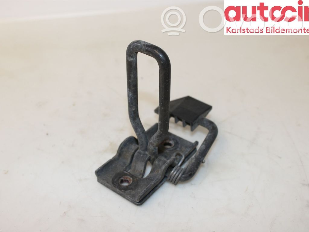 BMW i3 Engine bonnet/hood lock/latch loop/hook 