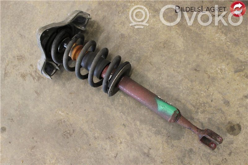 Audi A4 S4 B6 8E 8H Amortyzator osi przedniej ze sprężyną 