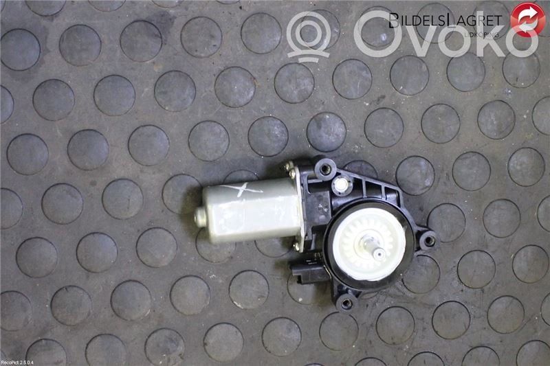 Nissan Qashqai Asa reguladora de la puerta trasera 