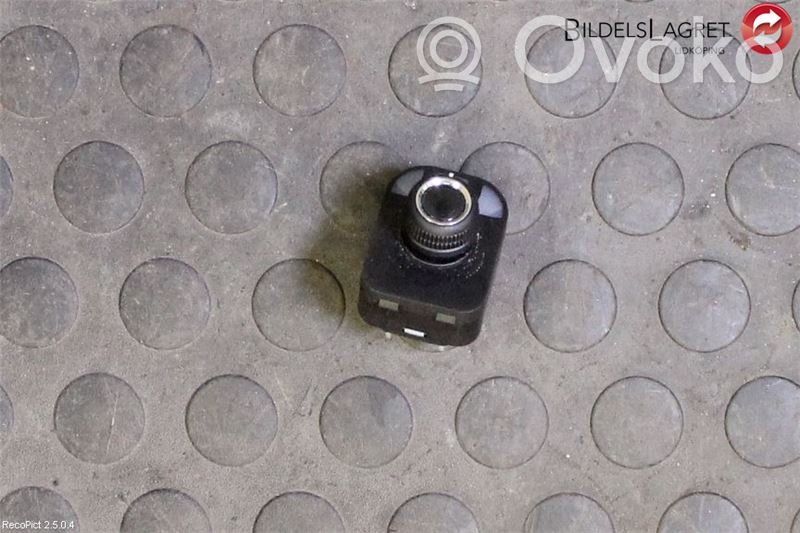 Audi A4 S4 B8 8K Przycisk regulacji lusterek bocznych 