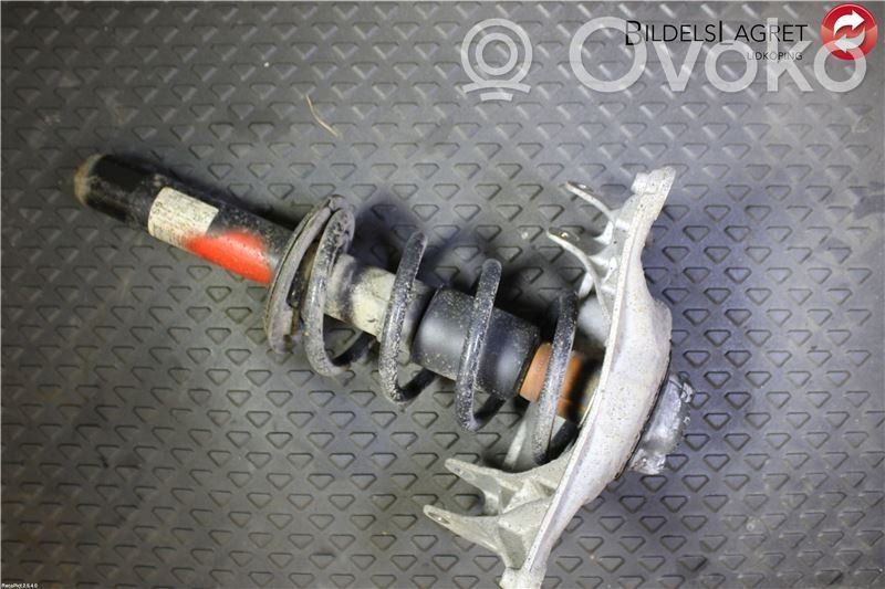 Audi A4 S4 B8 8K Amortyzator osi przedniej ze sprężyną 