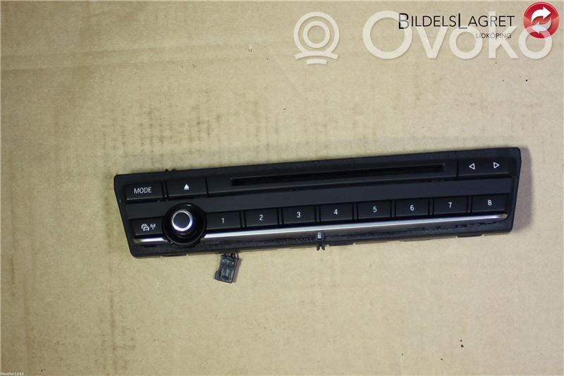 BMW X3 F25 Unidad delantera de radio/CD/DVD/GPS 