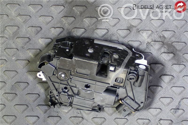 Volkswagen Up Cerradura de puerta trasera 