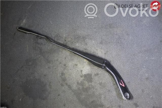 BMW 1 F20 F21 Wischerarm vorne 