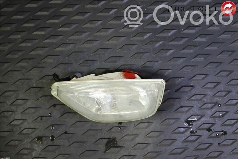 Ford Focus Miglas lukturis priekšā 