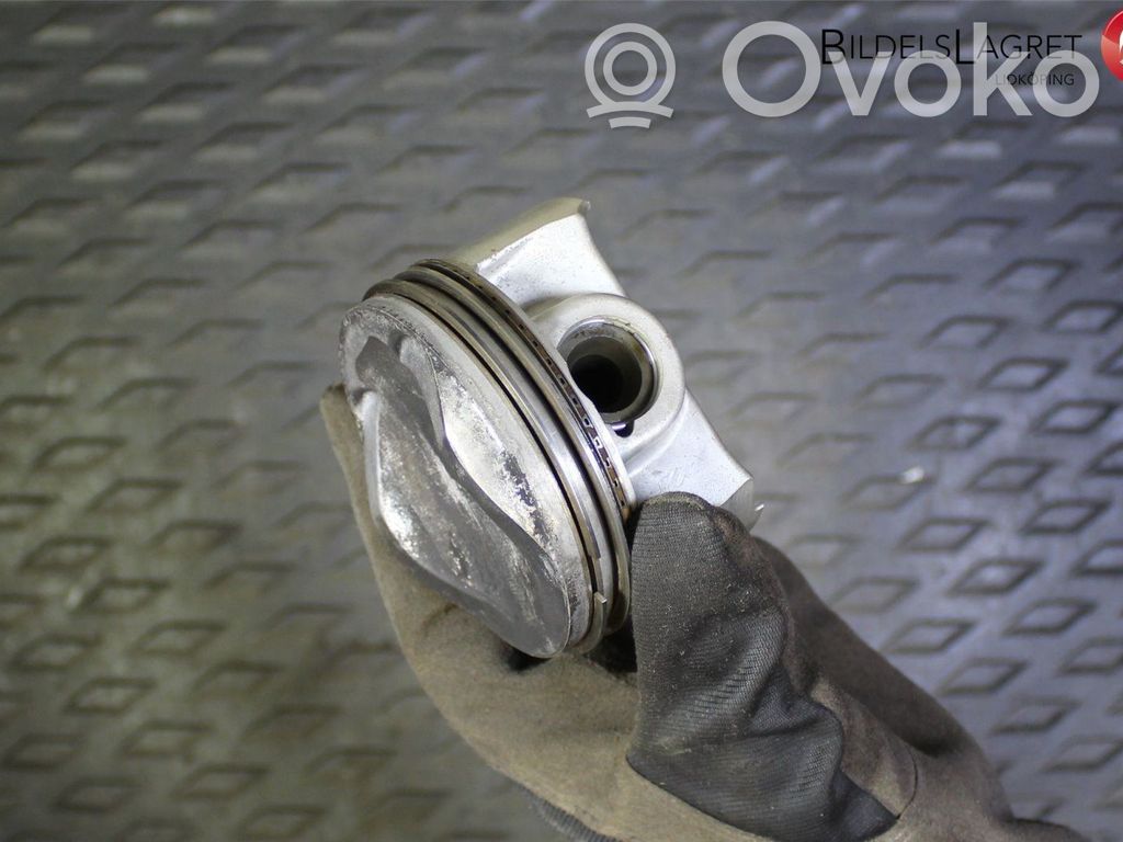 Pistón   06E107065DP,06E107066BR,84L111