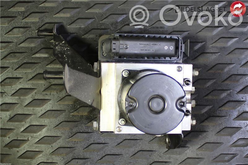 BMW 5 E60 E61 ABS Pump 