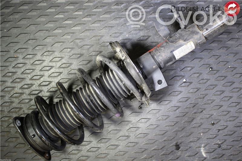 Ford Focus Ansamblu amortizor cu arc față 